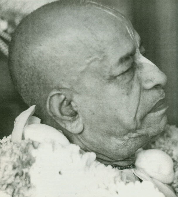 Fix Your Mind on Krsna by His Divine Grace A.C. Bhaktivedanta Swami Prabhupada